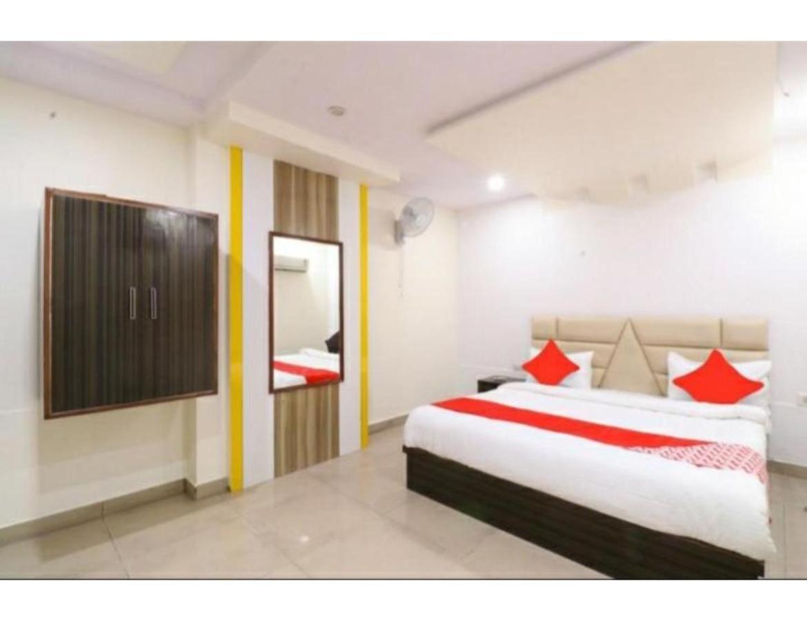 Hotel Kirandeep Agra Agra  Εξωτερικό φωτογραφία