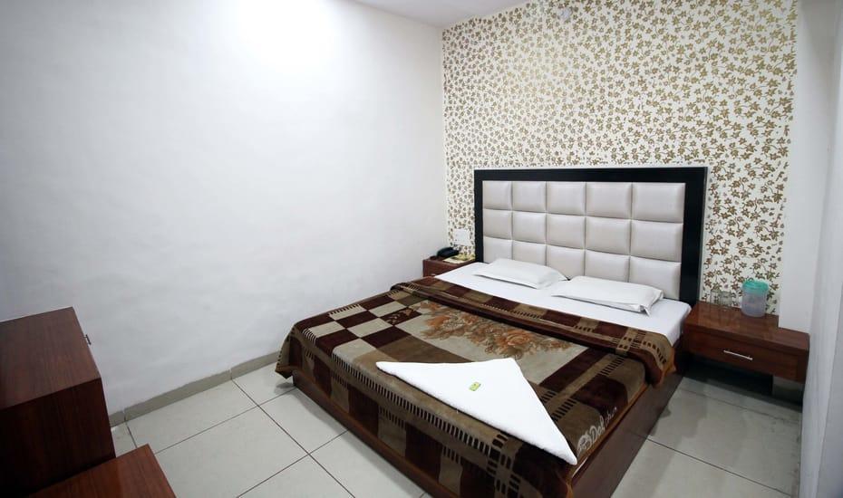 Hotel Kirandeep Agra Agra  Εξωτερικό φωτογραφία